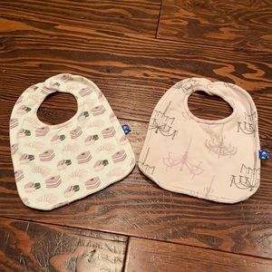 Two pack kickee pants bibs